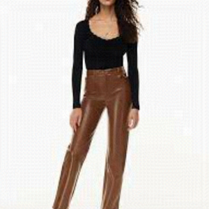 Aritzia Wilfred  Free Cognac Charm Faux Leather High Waisted Pants Size 12